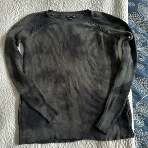 AMERICAN EAGLE OUTFITTERS GREEN TIE-DYE CAMO SWEATER -XS